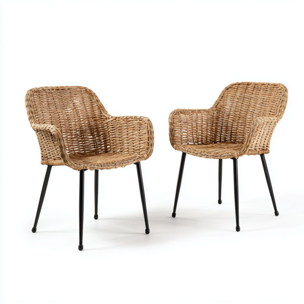 Lot de 2 fauteuils en rotin naturel avec pieds en métal noir