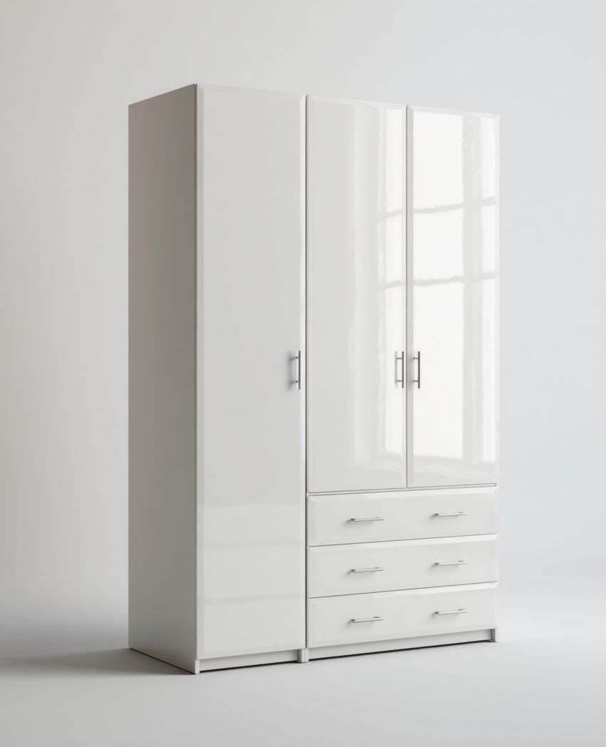 Armoire blanche en bois à trois portes et trois tiroirs structure rectangulaire