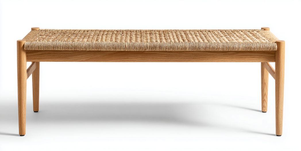 Banc rectangulaire en bois avec assise tressée en rotin