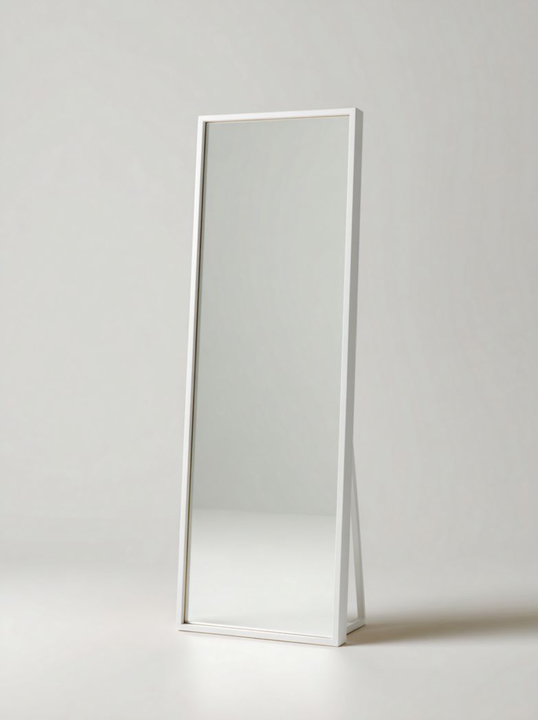 Miroir rectangulaire sur pied avec cadre métallique blanc