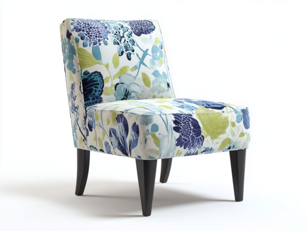 Fauteuil en tissu à motif floral bleu et vert