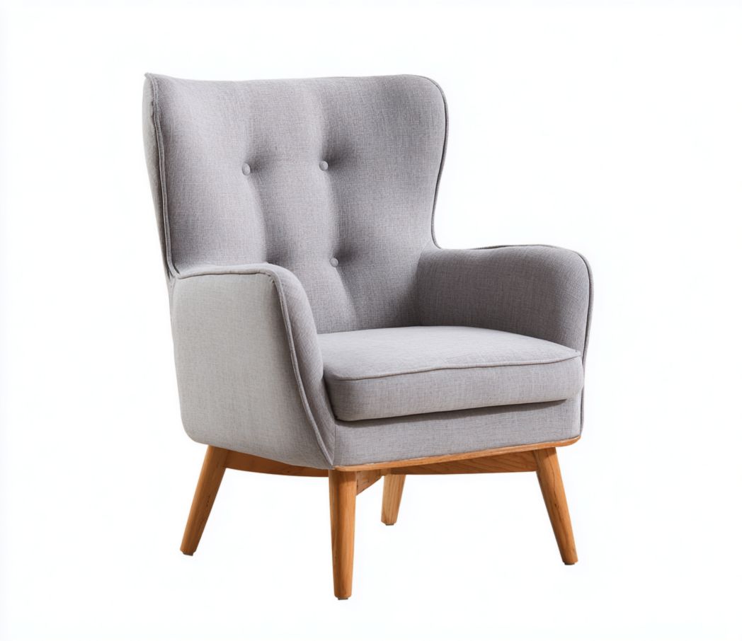 Fauteuil en tissu gris avec dossier haut capitonné et pieds en bois