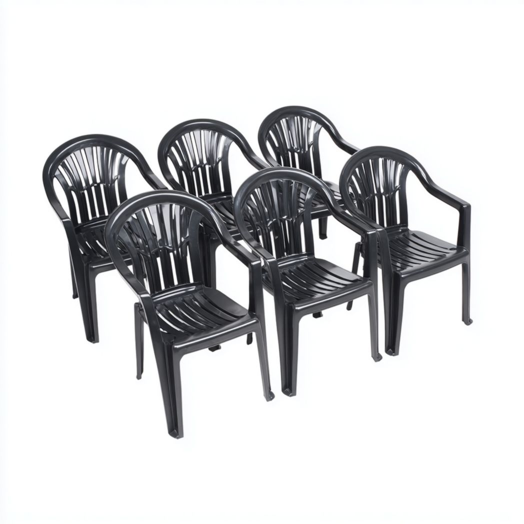 Lot de six fauteuils de jardin en plastique noir sans coussins