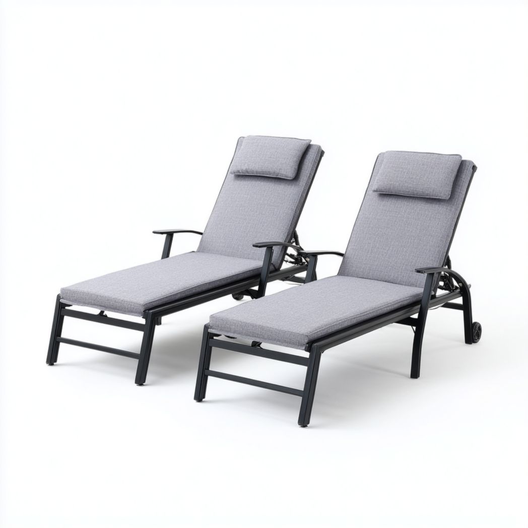 Lot de deux bains de soleil en métal noir avec coussins gris