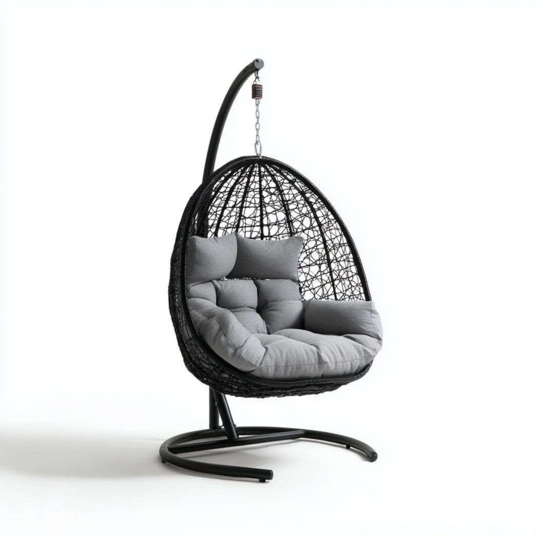 Fauteuil suspendu en rotin noir avec coussins gris et support en métal