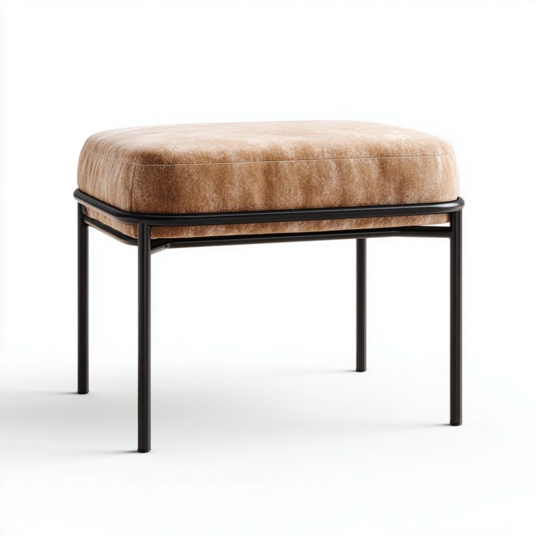 Tabouret carré avec assise rembourrée en tissu brun et structure métallique noire