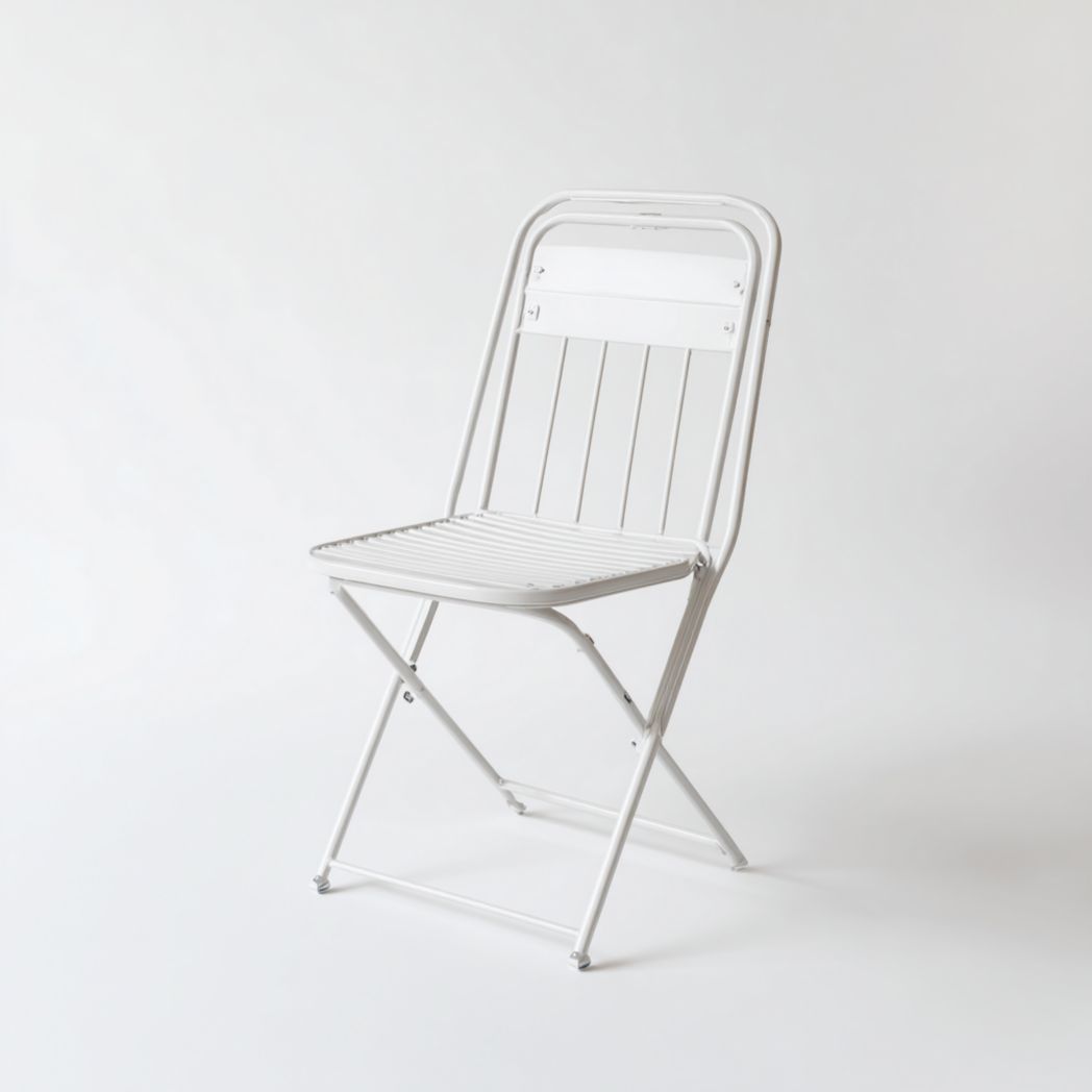 Chaise de jardin pliante en métal blanc