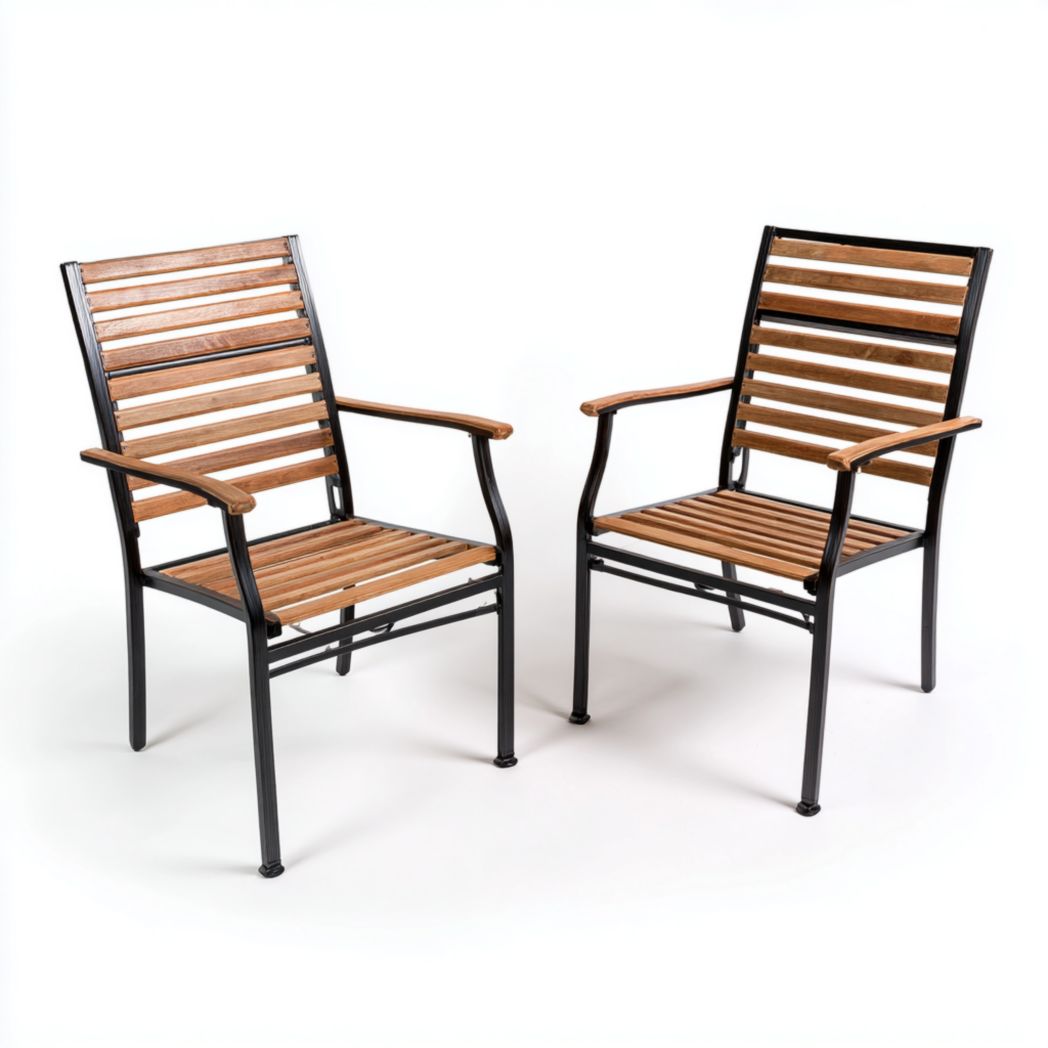 Lot de deux fauteuils de jardin structure en métal noir et lattes en bois sans coussins