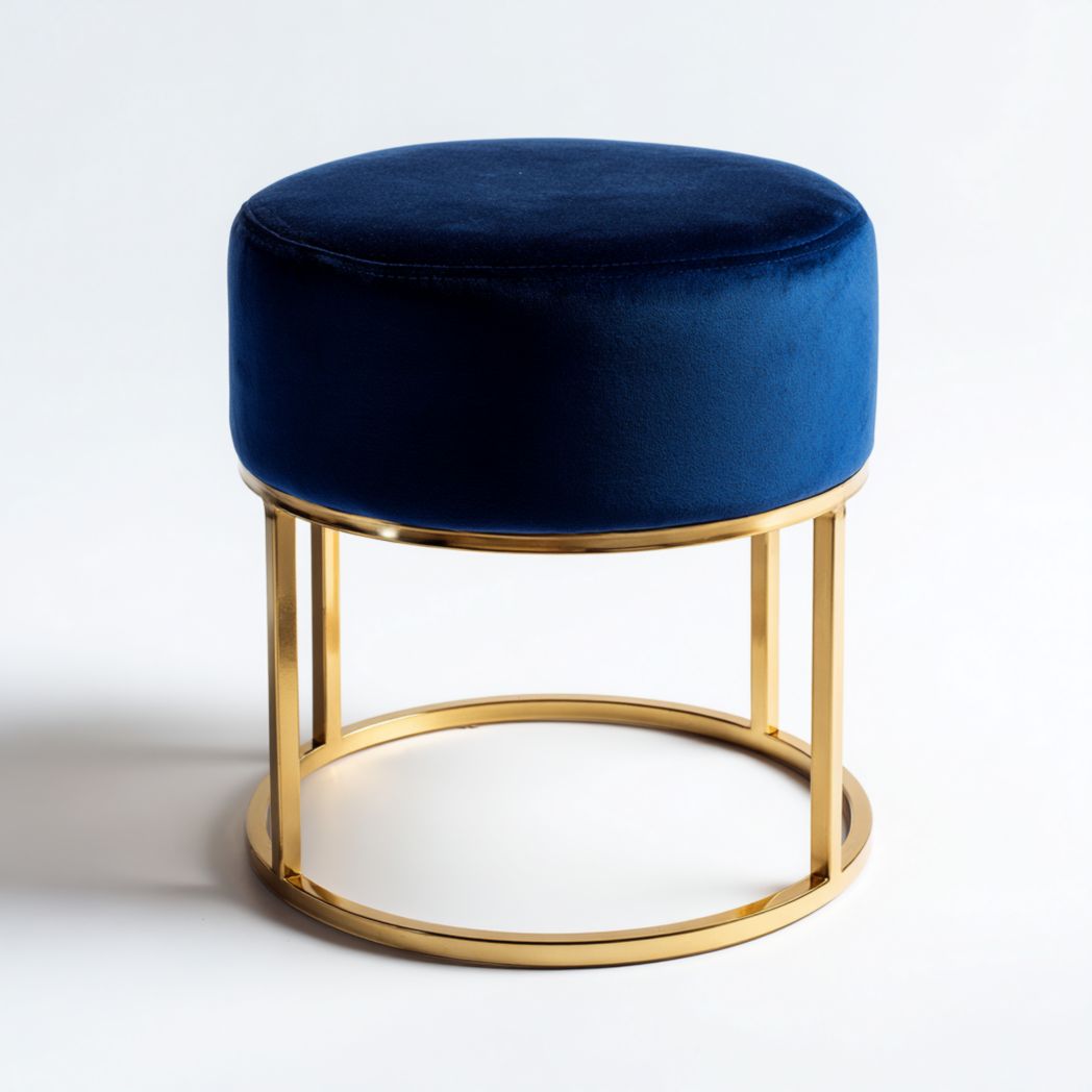 Tabouret rond avec assise rembourrée en tissu bleu et structure métallique dorée