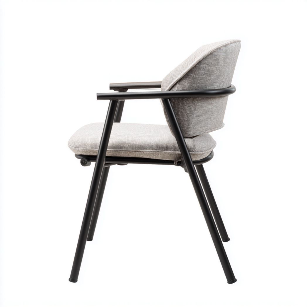 Chaise de jardin en métal noir avec coussin gris clair