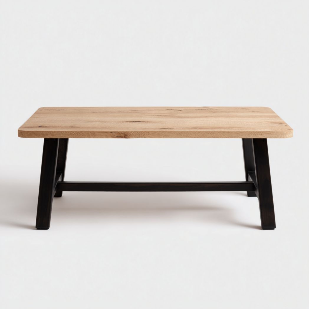 Table basse rectangulaire en bois avec structure métallique noire