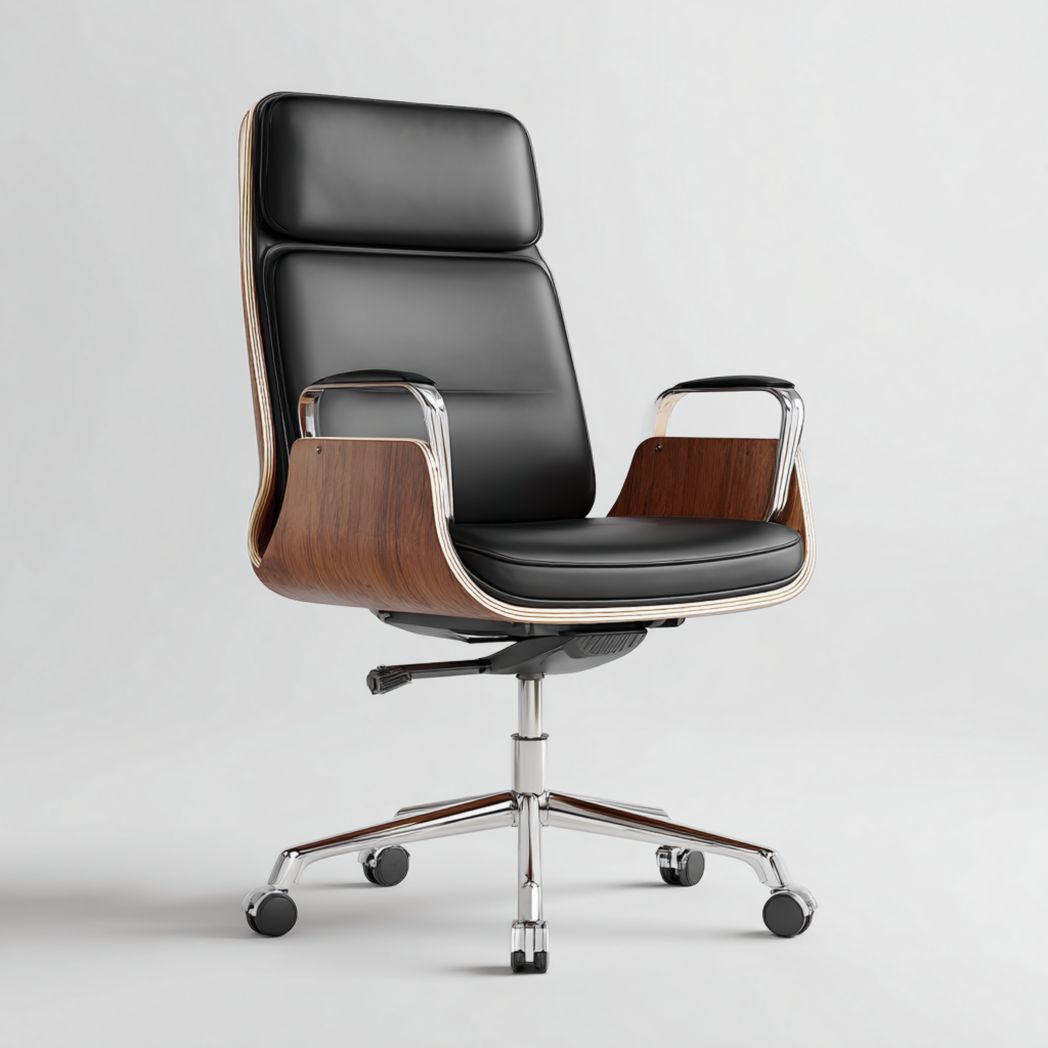 Chaise de bureau pivotante | cuir noir avec panneaux latéraux en bois · accoudoirs métalliques · base à 5 roulettes