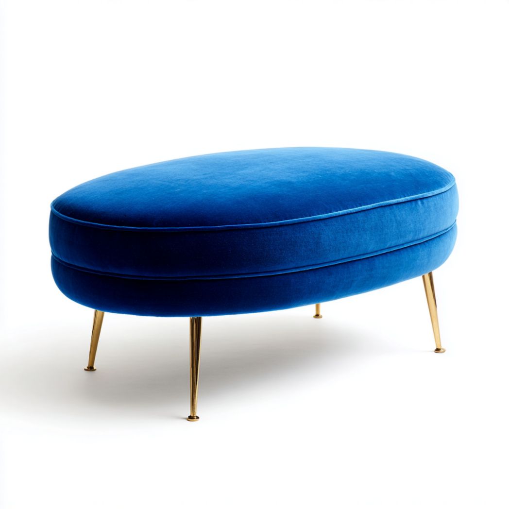 Banc ovale en tissu bleu avec pieds coniques en métal doré