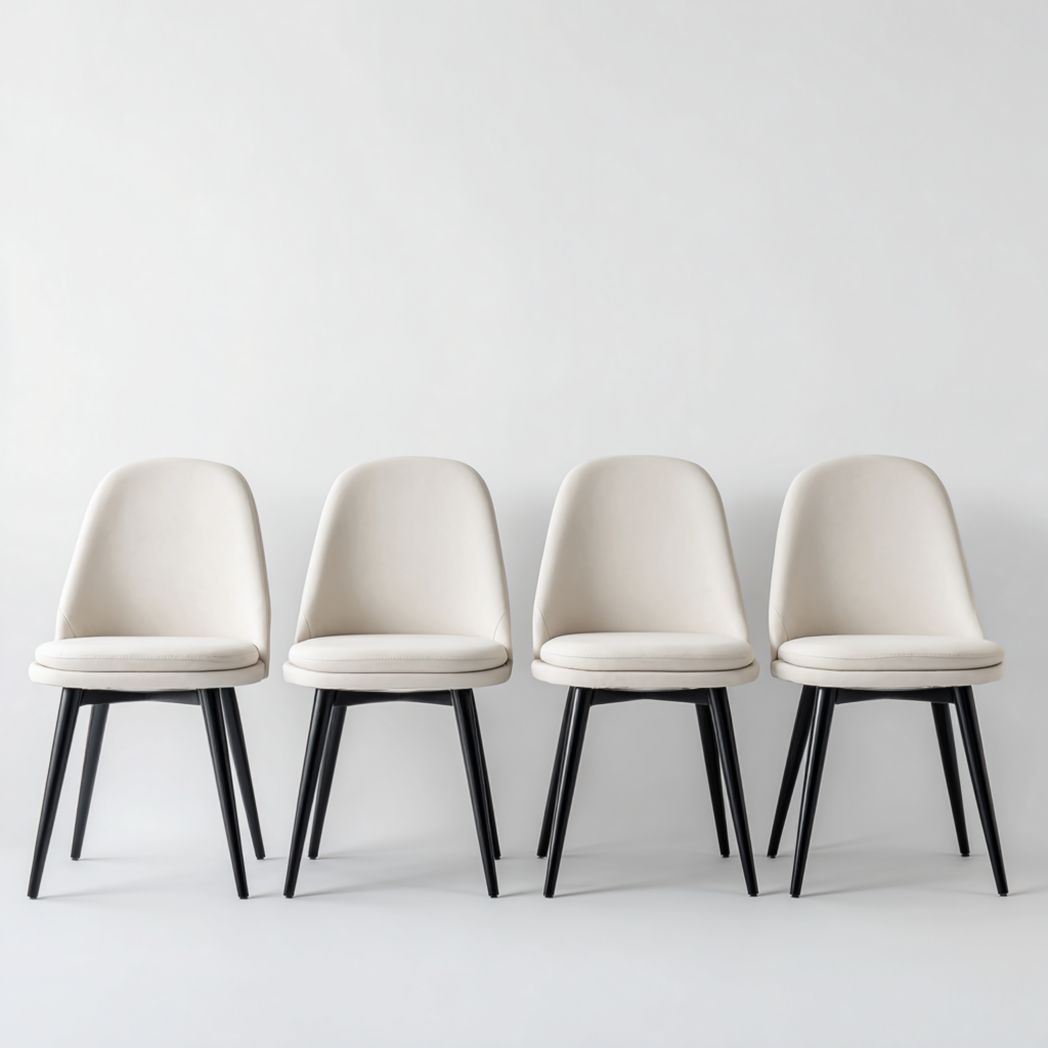 Lot de 4 chaises en similicuir ivoire avec pieds en bois noir