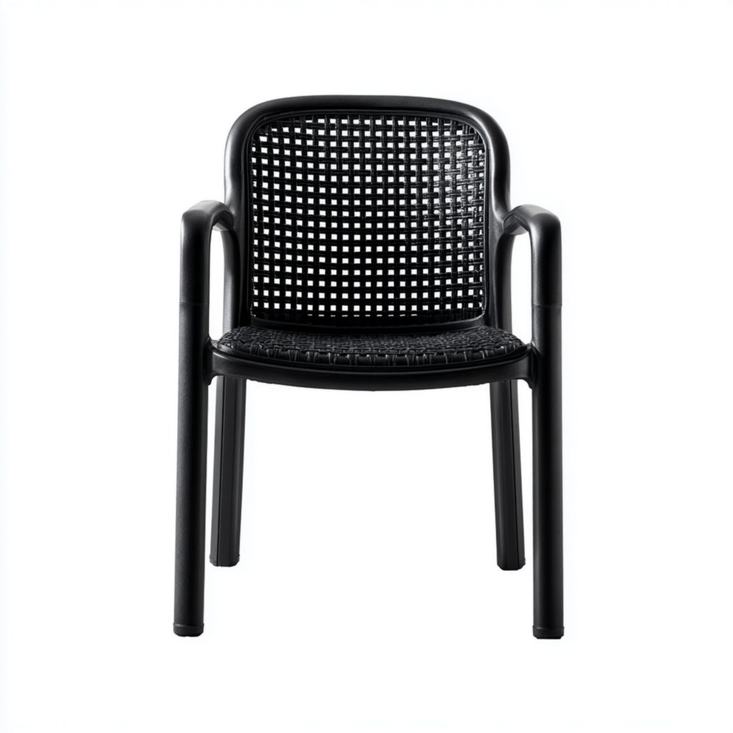 Chaise de jardin noire en plastique tressé avec accoudoirs