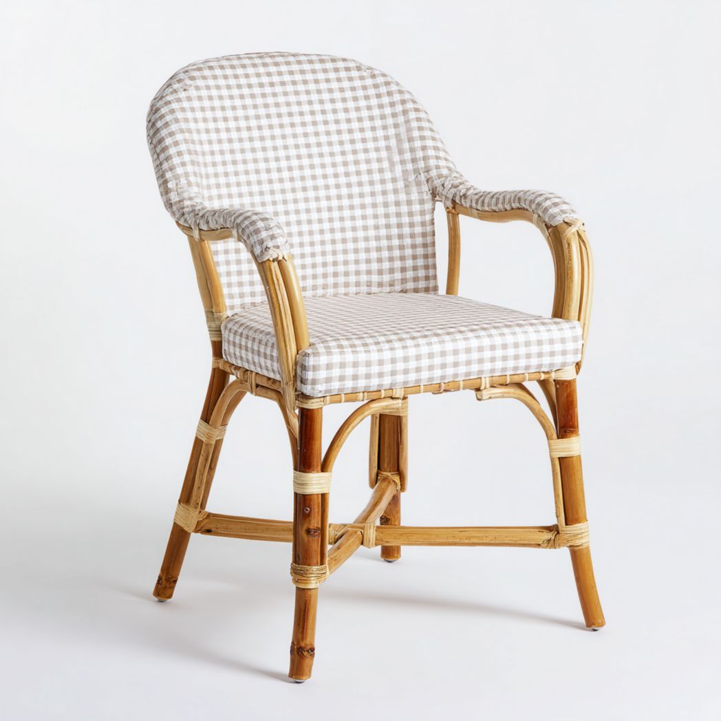 Chaise de jardin en rotin avec dossier et accoudoirs revêtement tissu à carreaux brun et beige – 1 pièce