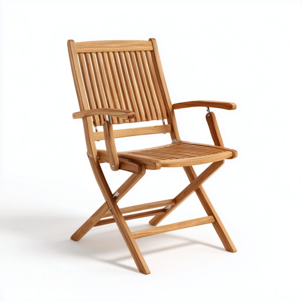 Chaise de jardin pliante en bois marron clair avec accoudoirs et dossier à lattes