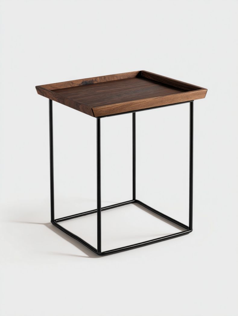 Table d'appoint carrée avec plateau en noyer et structure en métal noir