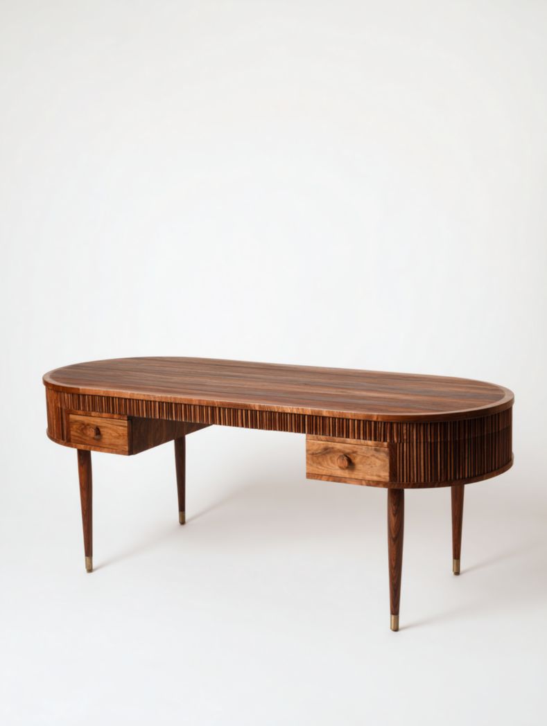 Bureau ovale en bois massif avec deux tiroirs et embouts en métal