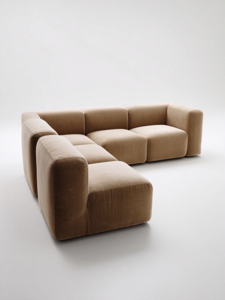 Canapé d'angle en tissu marron clair avec coussins en mousse haute densité