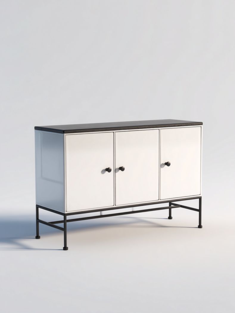 Buffet à structure métallique avec trois portes blanches et plateau noir