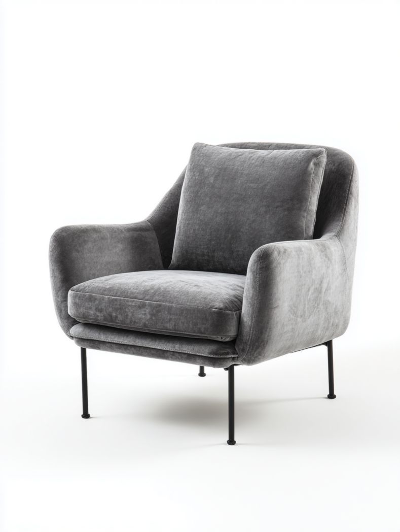 Grande chaise longue en tissu gris avec assise rectangulaire et pieds en métal noir