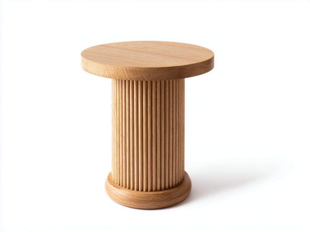 Table d'appoint ronde en bois brun clair