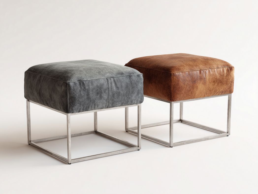 Lot de 2 tabourets carrés en cuir rembourré