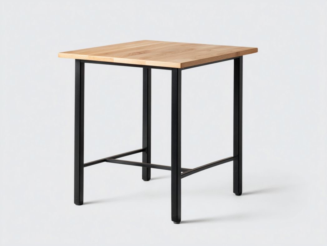 Table à manger carrée en bois et métal noir