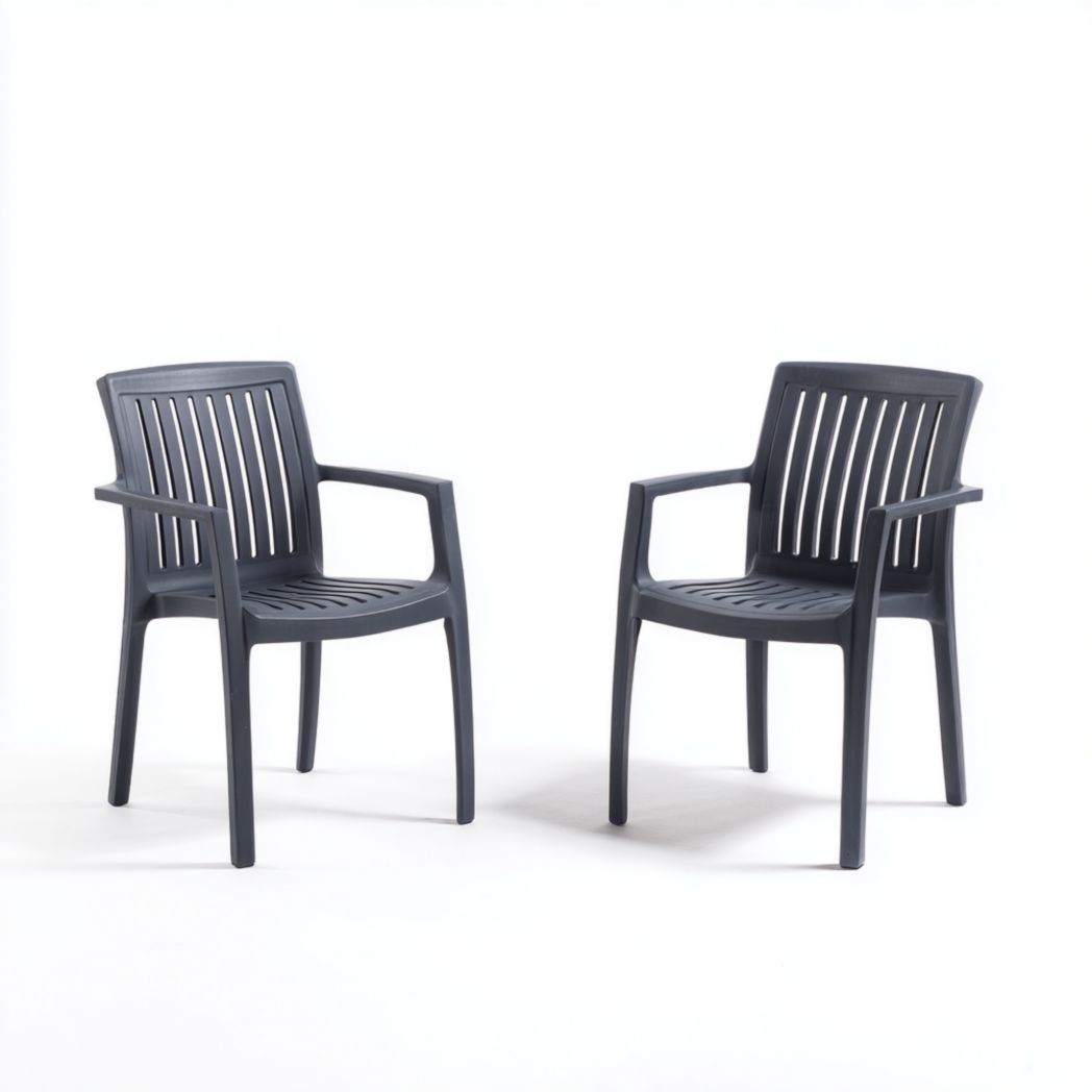 Lot de 2 fauteuils de jardin en plastique couleur gris foncé
