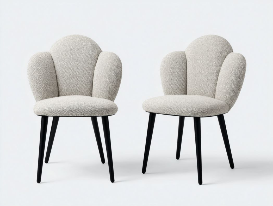 Lot de 2 chaises de salle à manger en tissu beige clair avec dossier en forme de pétale et pieds noirs