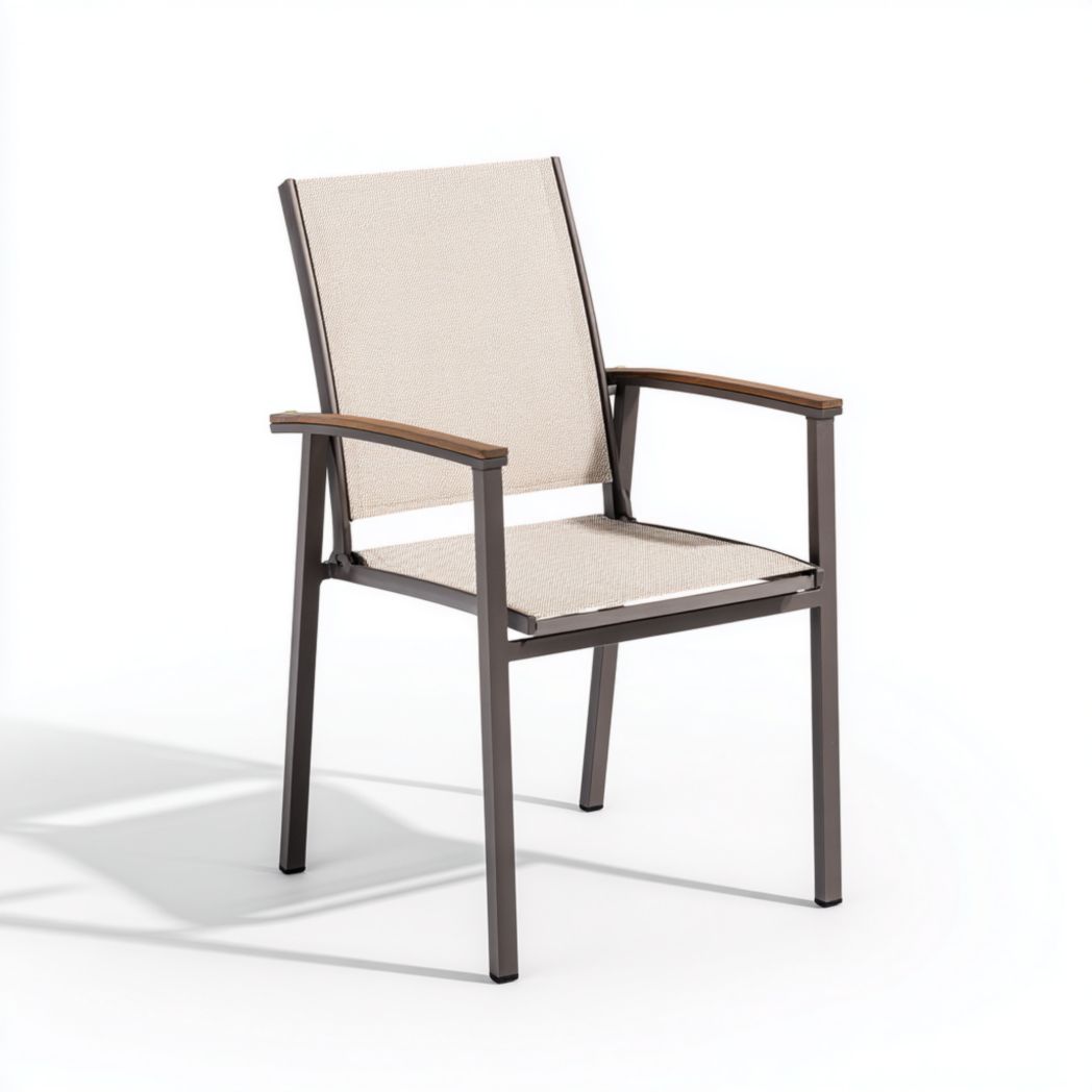 Fauteuil de jardin en métal gris foncé avec assise et dossier en textilène beige