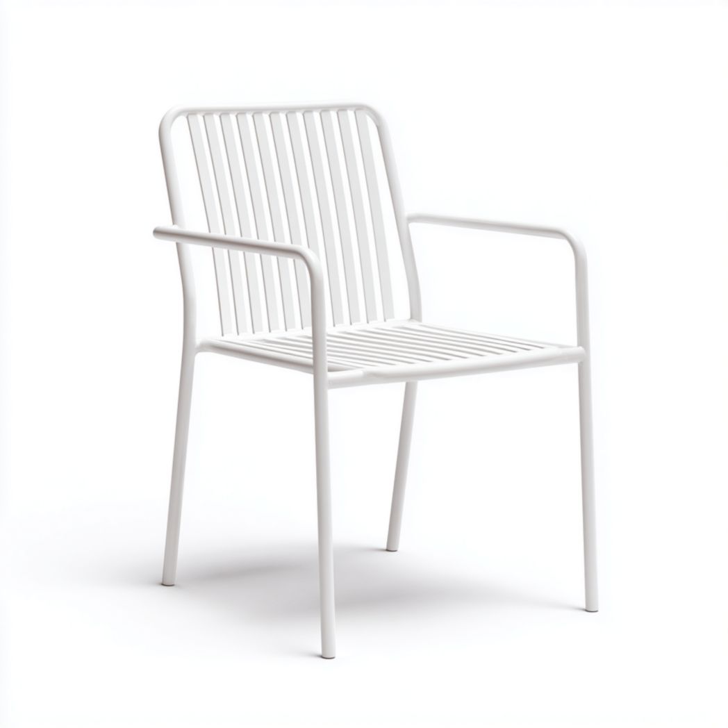 Fauteuil de jardin en métal blanc dossier à lattes verticales accoudoirs droits