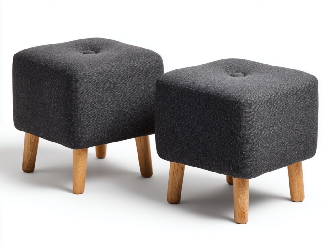 Lot de 2 tabourets carrés tissu gris foncé avec pieds en bois brun clair