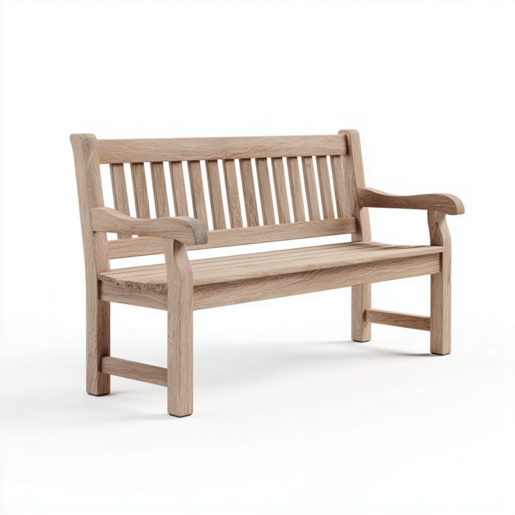 Banc de jardin en bois brun clair, dossier à lattes et accoudoirs courbés