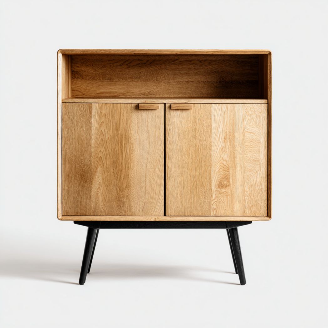 Buffet en bois brun clair avec niche ouverte et pieds métalliques noirs