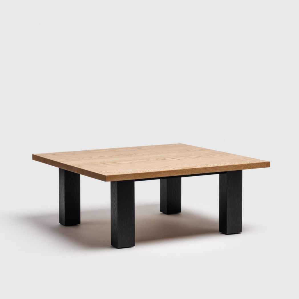 Table basse carrée plateau brun clair et pieds noirs