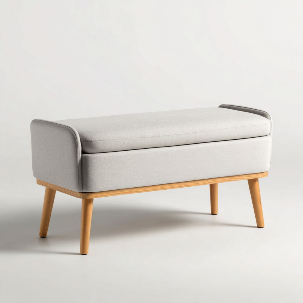 Banc rectangulaire en tissu gris avec pieds en bois et rebords arrondis