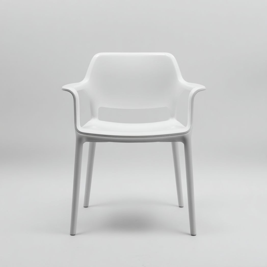 Fauteuil moderne en plastique blanc - design monobloc ergonomique