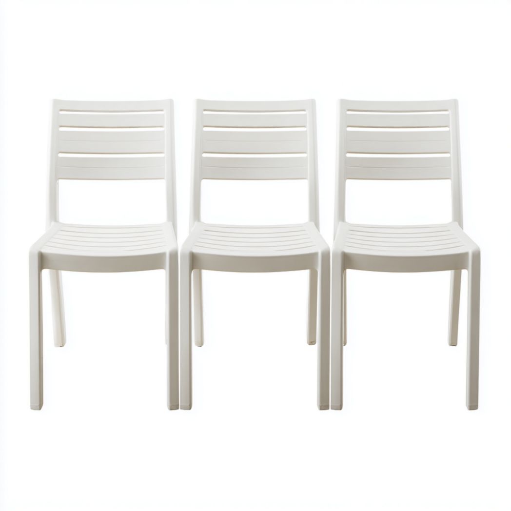 Lot de 3 chaises de jardin en plastique blanc à lattes