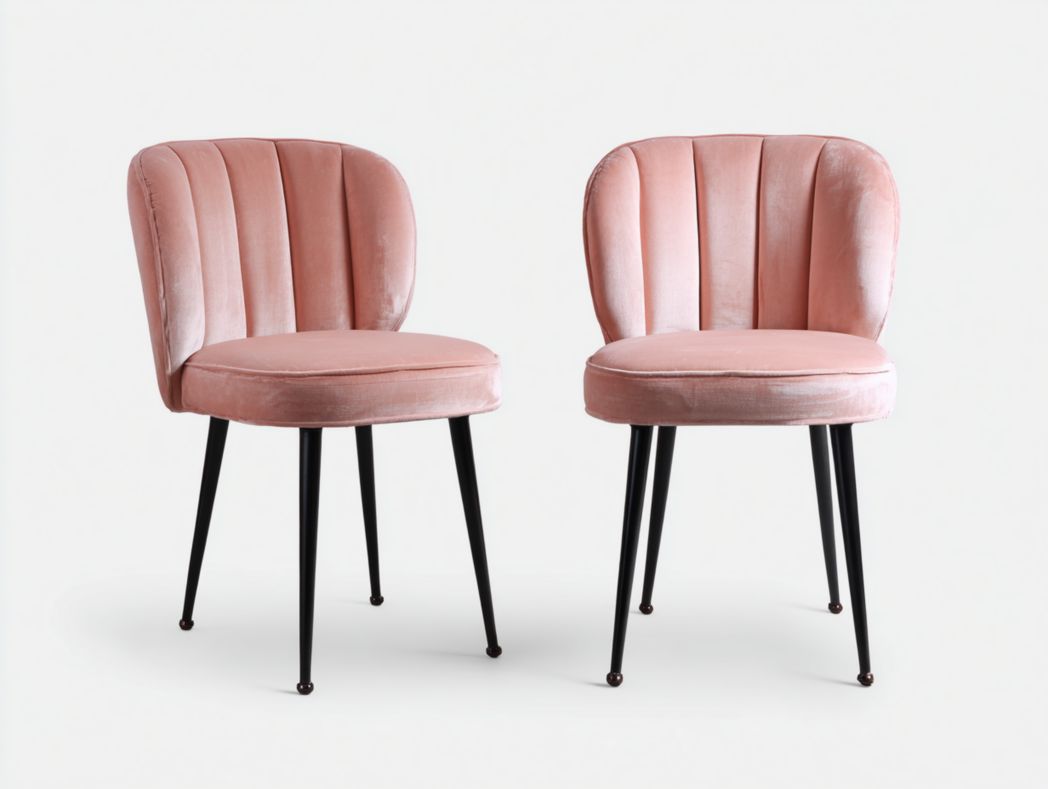Lot de 2 chaises en velours rose, dossier à coutures verticales pieds métalliques noirs