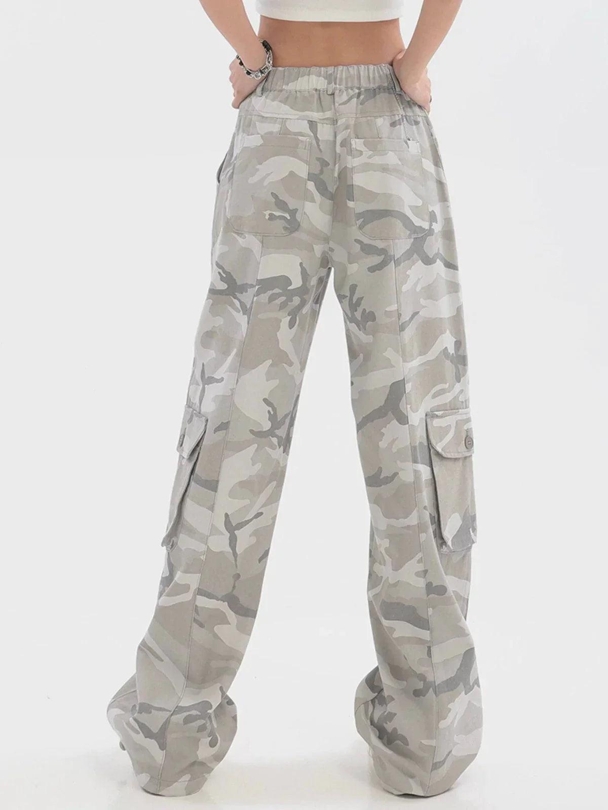TALISHKO Wide-Leg Straight-Leg Cargo Pants