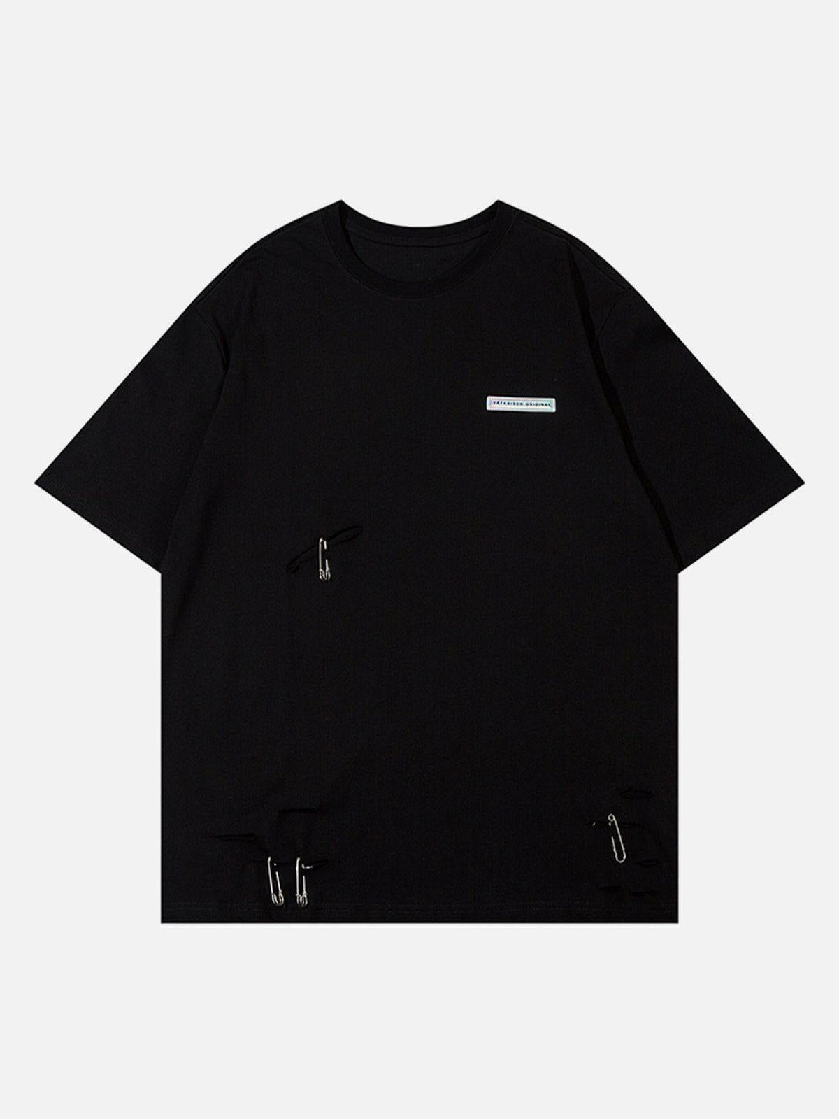 TALISHKO Paper Clip Decoration Tee