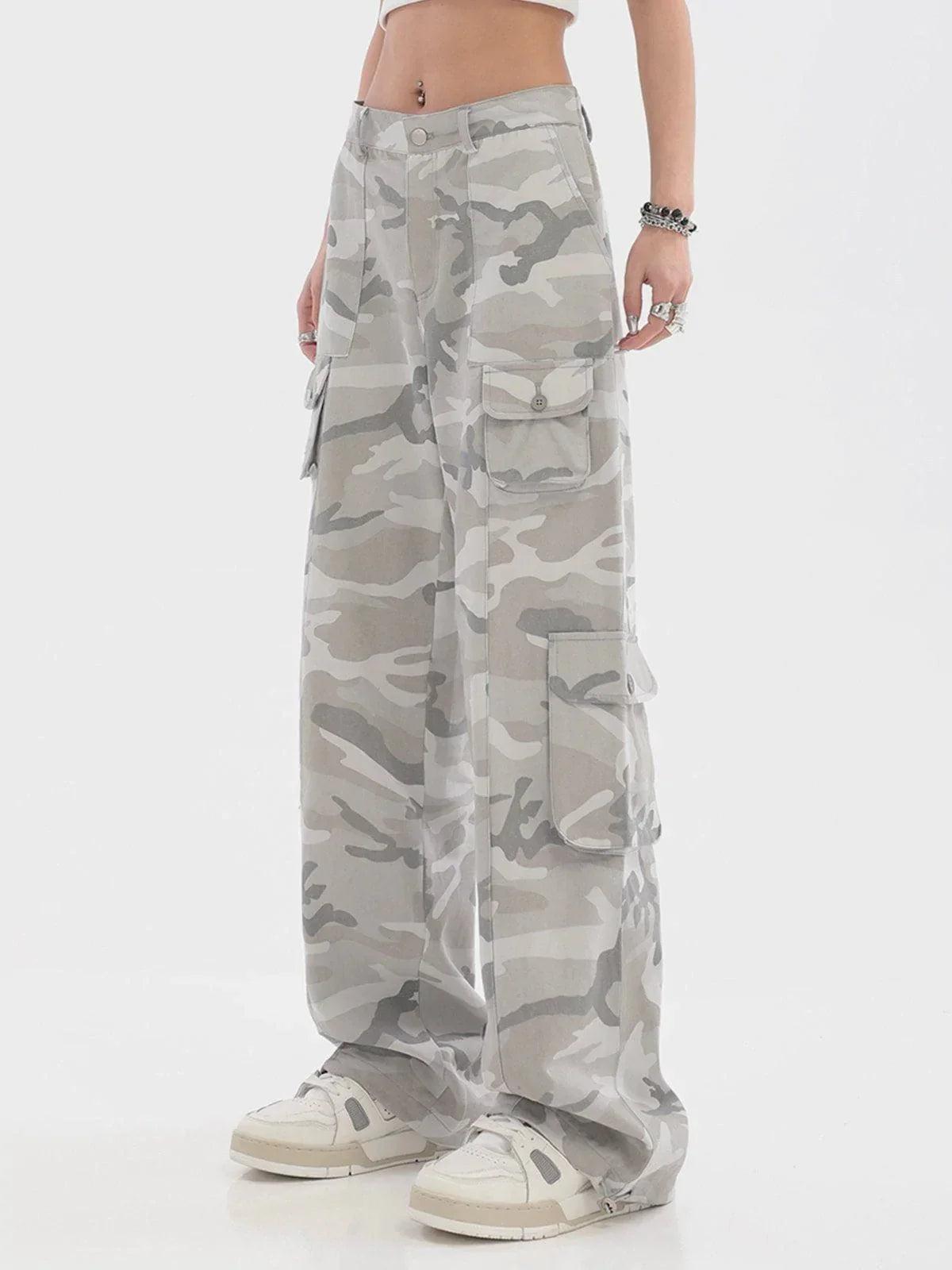 TALISHKO Wide-Leg Straight-Leg Cargo Pants