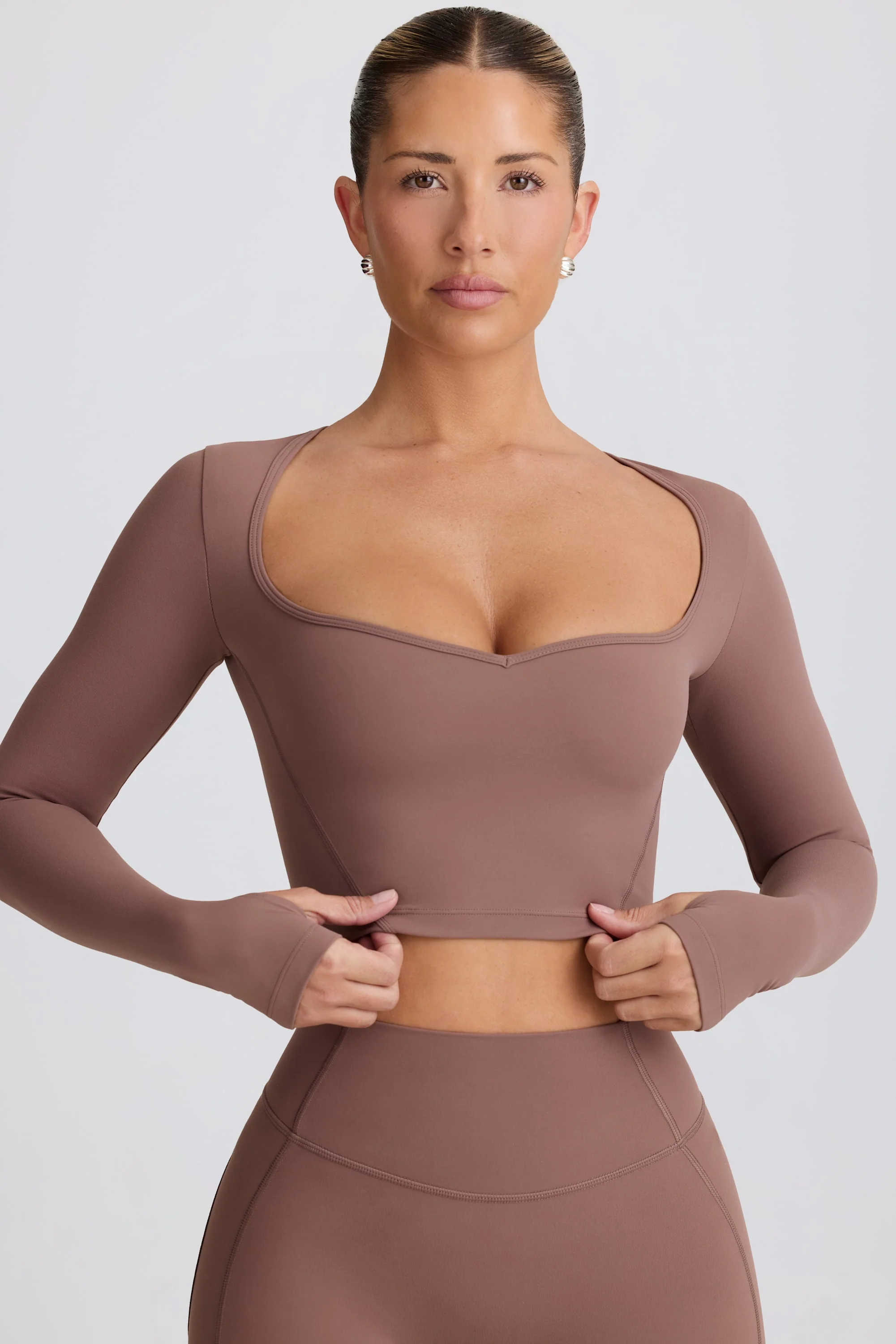 Soft Active Sweetheart-Neck Crop Top in Mocha
