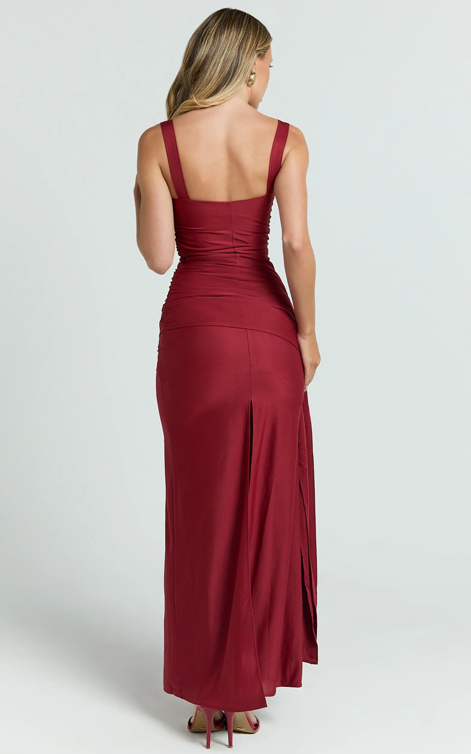 Roxanne Maxi Dress - Sweetheart Neck Gathered Bodycon Dress in Red