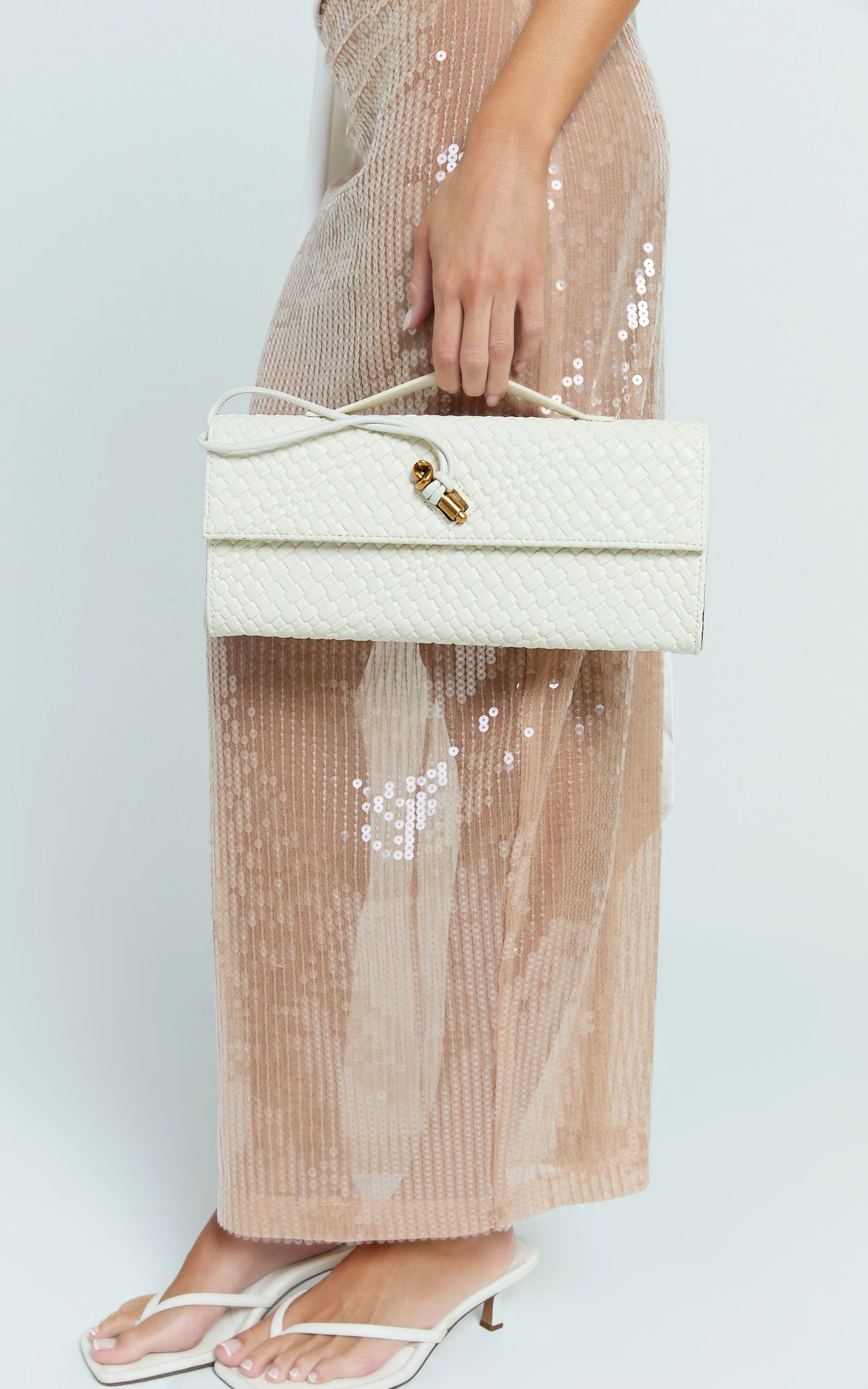 Krizza Bag - Woven Clutch Bag in White