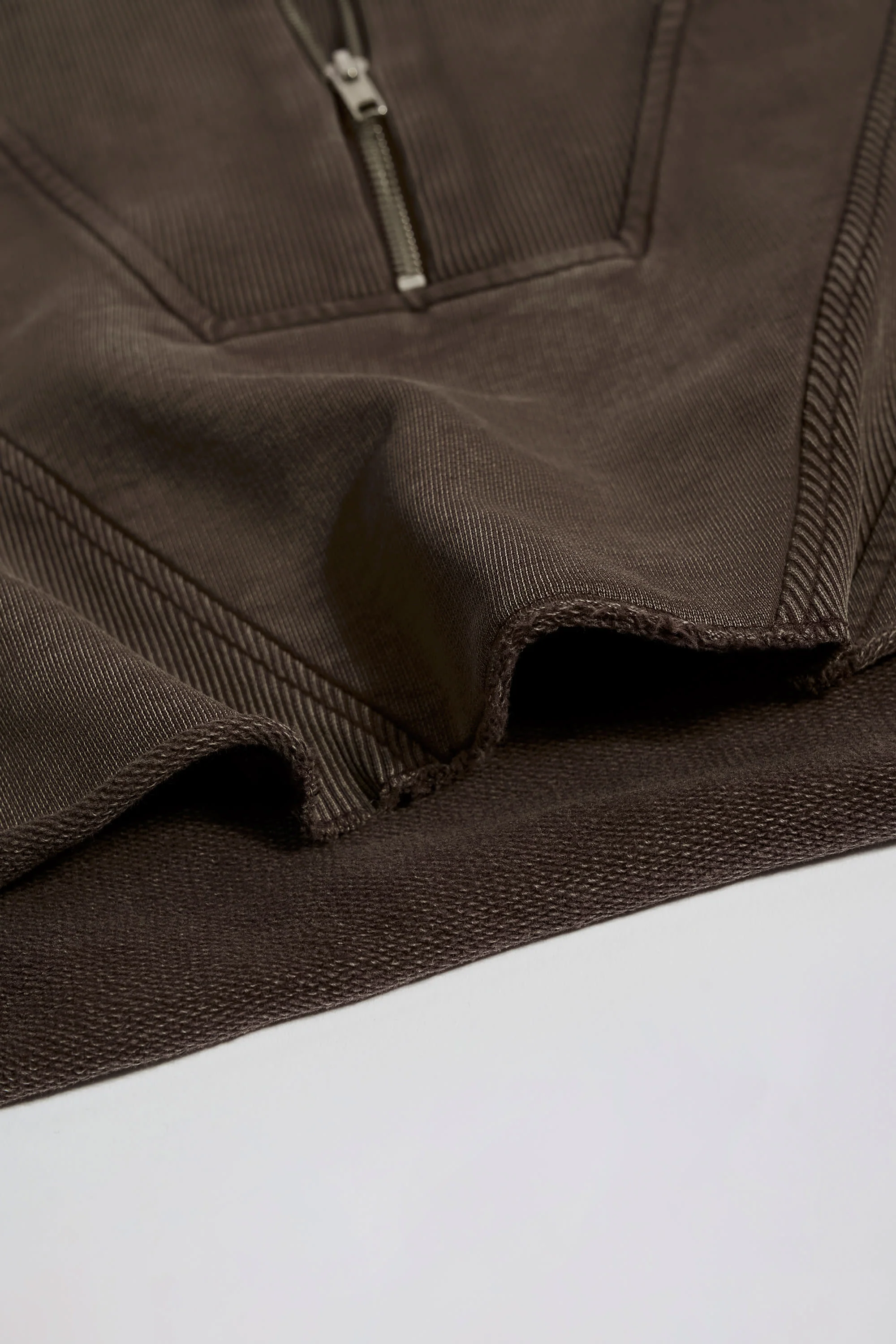 Acid Wash Cropped Sweatshirt in Brown