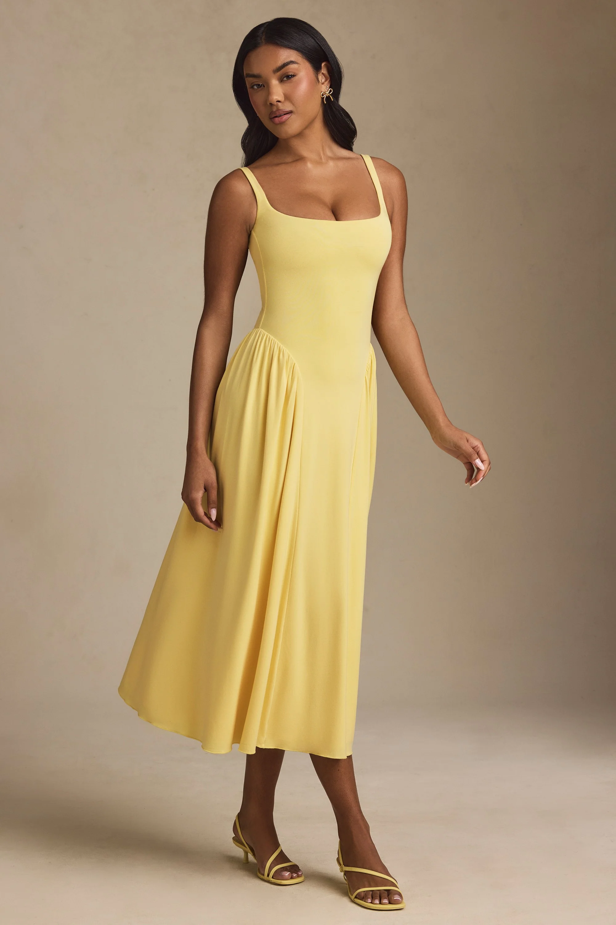 Low-Back A-Line Midaxi Dress in Pastel Yellow