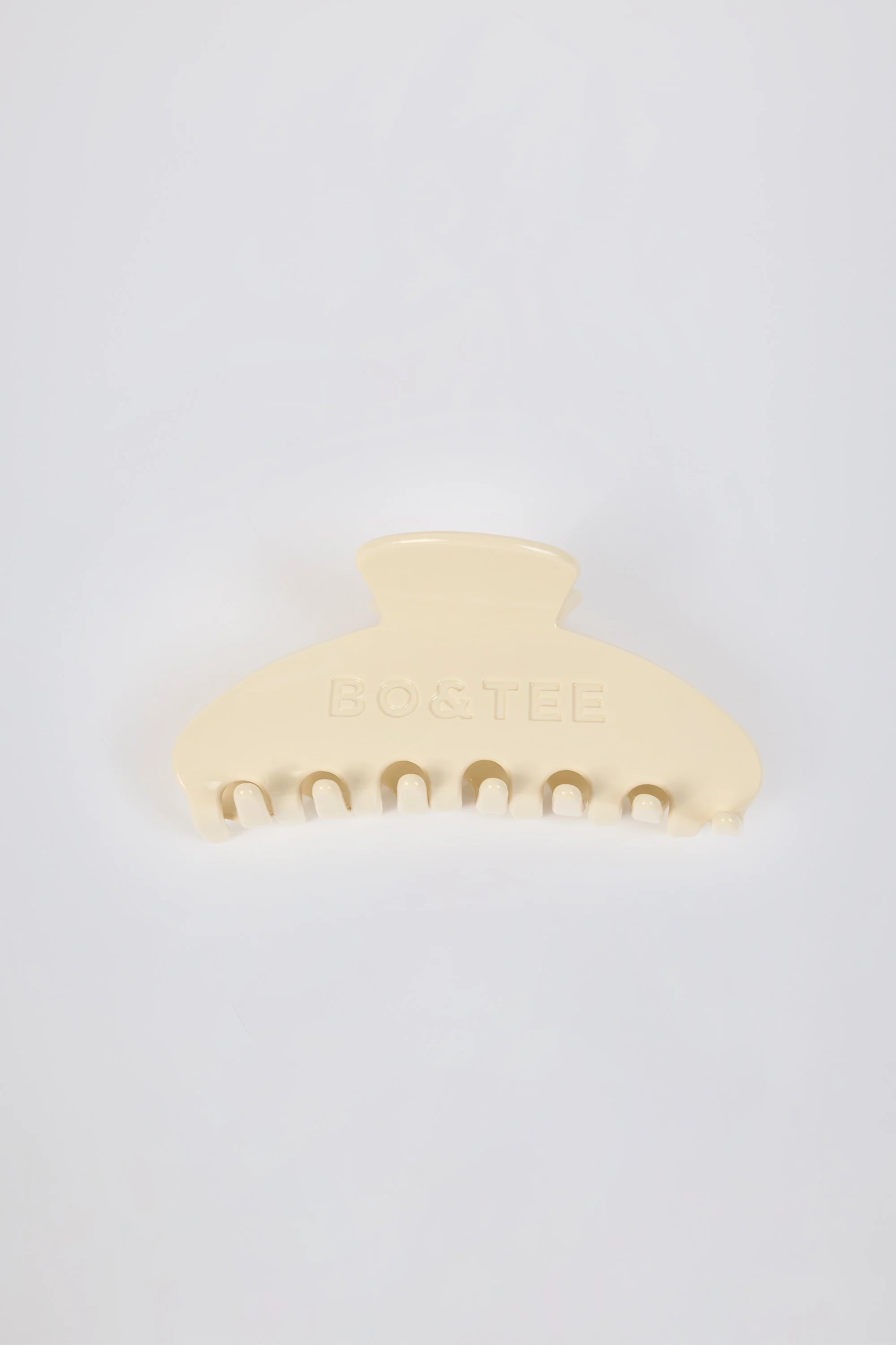 Medium Claw Clip in White